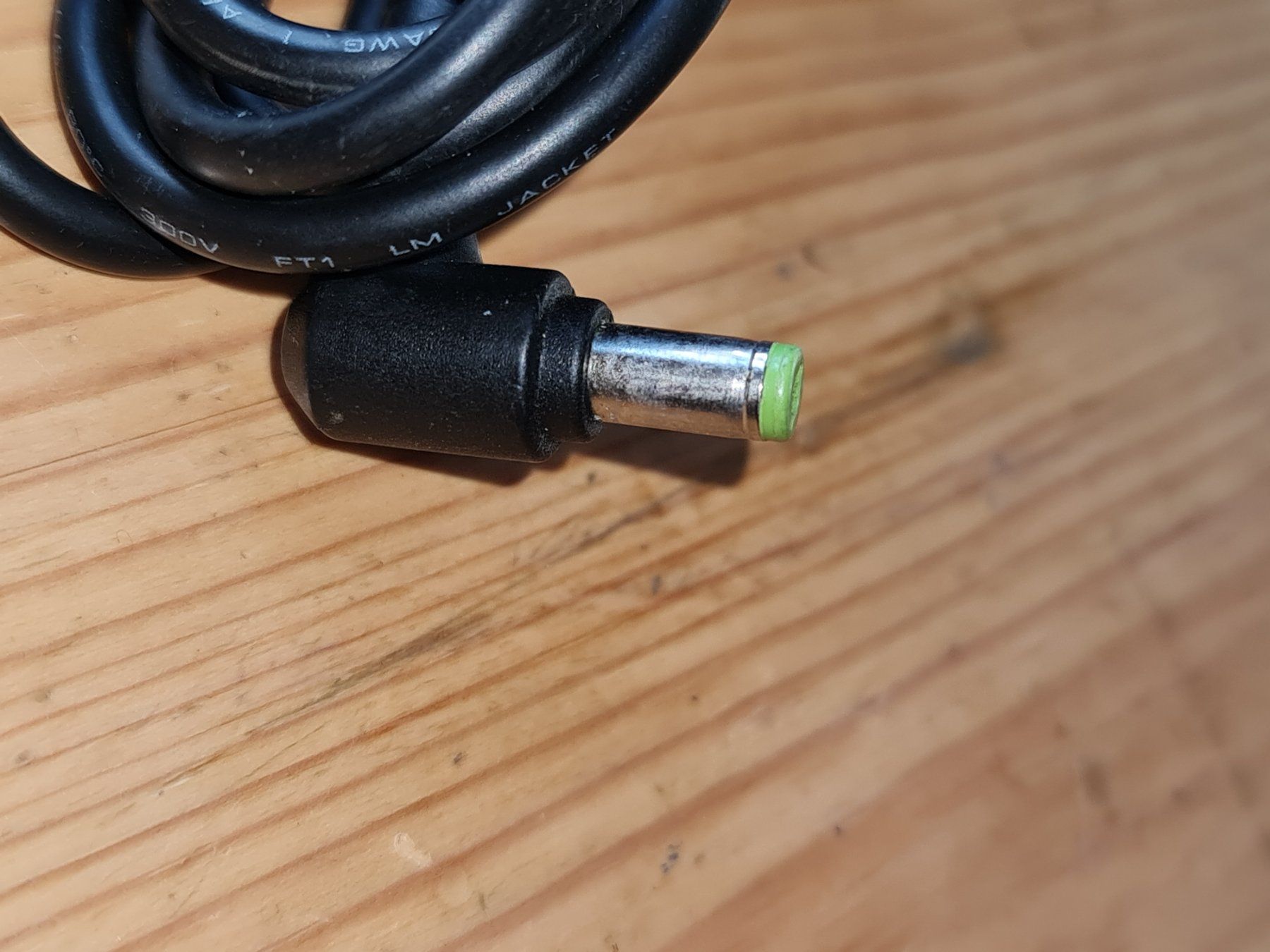 Chargements: Netzteil 120W – D'occasion à Winterthur par Hai6 5