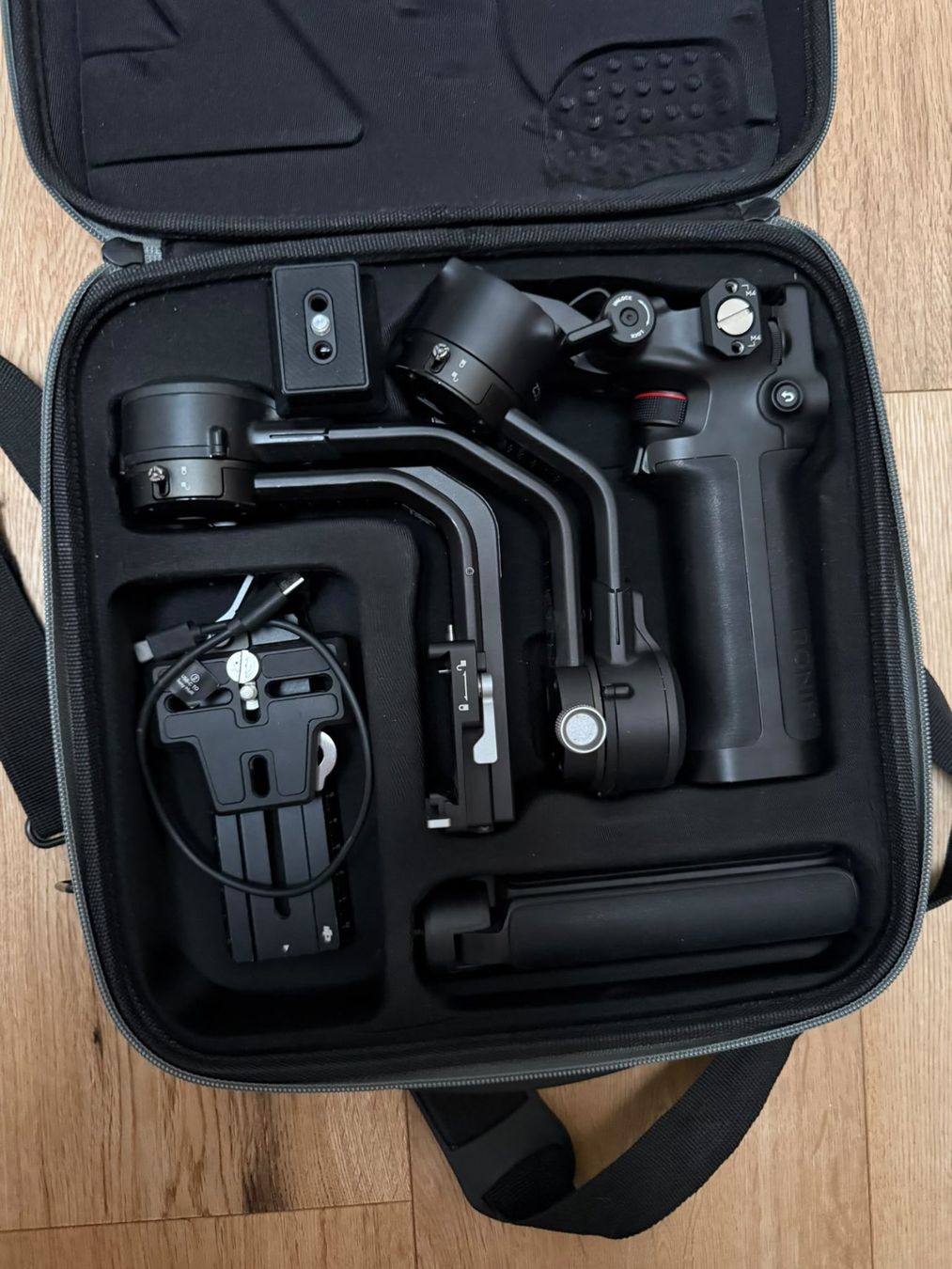 DJI Altri Accessori: DJI-Gimbal Ronin – Usato da Zofingen venduto da Klupci1 4