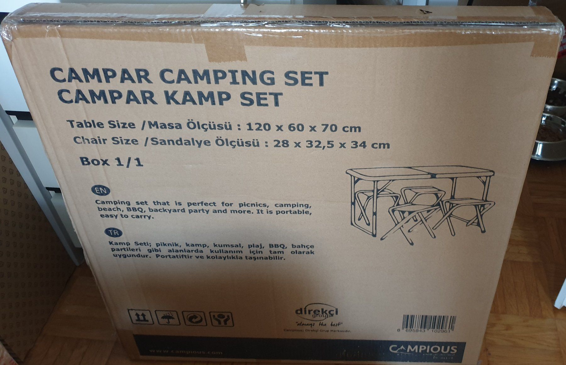 Tischset: Picknick - / Camping Set Tisch mit 4 Hocker klappbar – Neu und originalverpackt aus Basel von