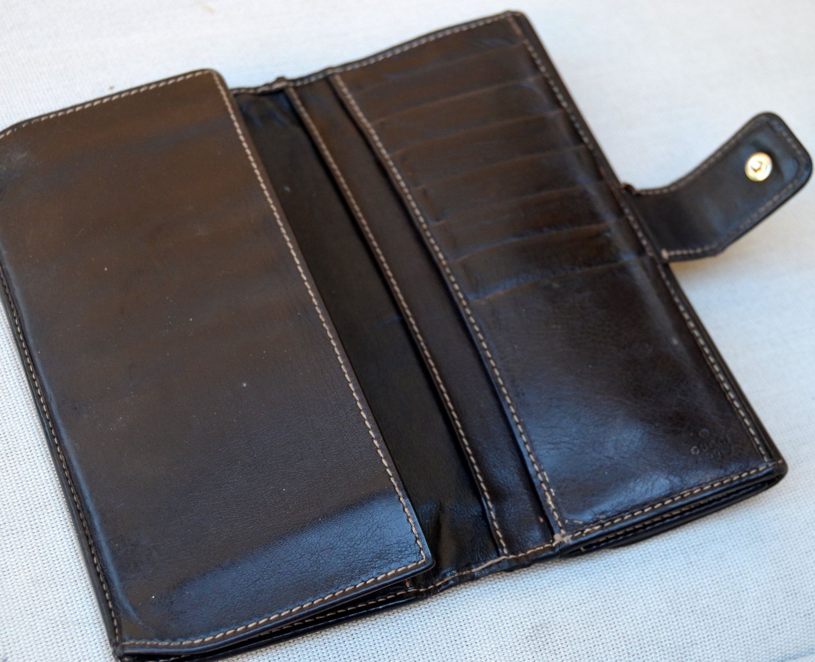 Gucci Portafogli: Gucci Portefeuille – Usato da Collonges venduto da arashee 7
