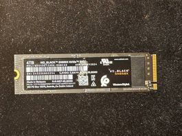 WD Black SN850X powered by SANDISK 4000 GB
