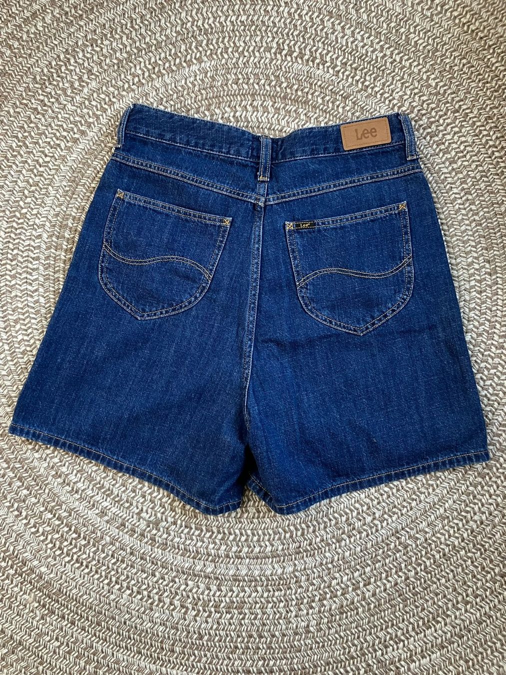 Lee Jeans: Lee Jeansshorts W29 – Gebraucht aus Laupen ZH von kar_lfz6 3