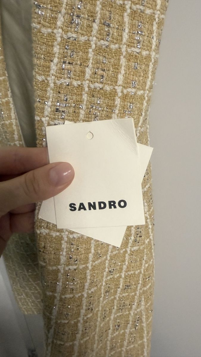 Vestiti: Sandro dress M-L – Usato da Cham venduto da Ezhdoll 1