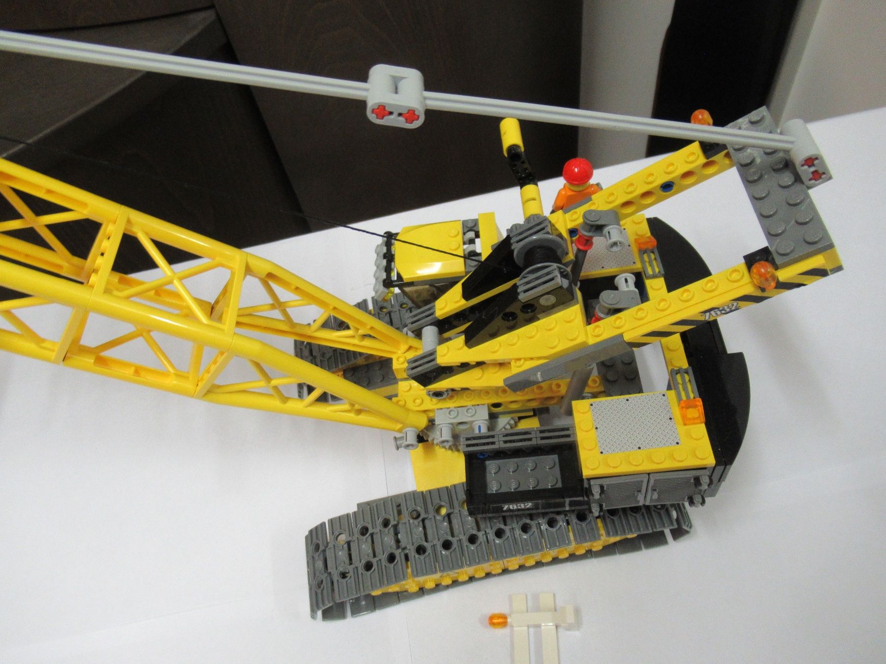Lego Baukästen: Lego Crawler Crane Nr. 7632 – Gebraucht aus Obergösgen von cairn 4