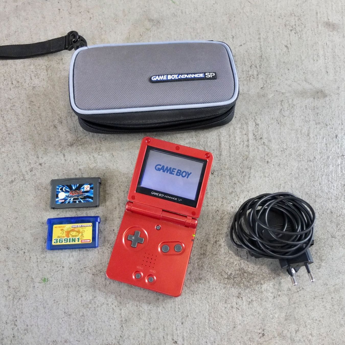 Nintendo Giochi: GameBoy Advance SP + 2 Spiele – Usato da Basel venduto da Brocki-auf-dem-Wolf