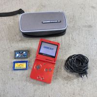 GameBoy Advance SP + 2 Spiele