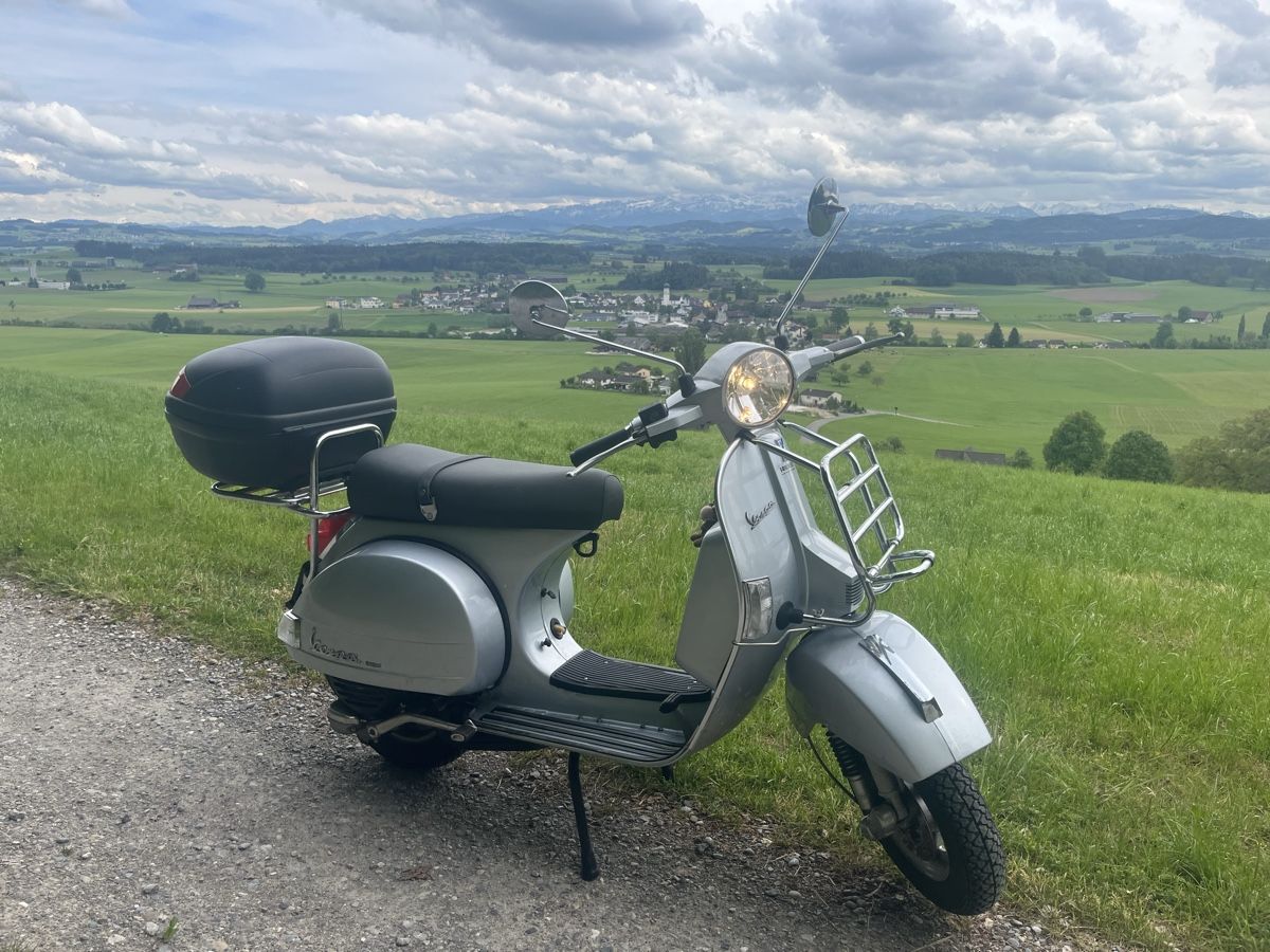 Piaggio Route: Vespa PX 125 E – D'occasion à Lenggenwil par WAMALE
