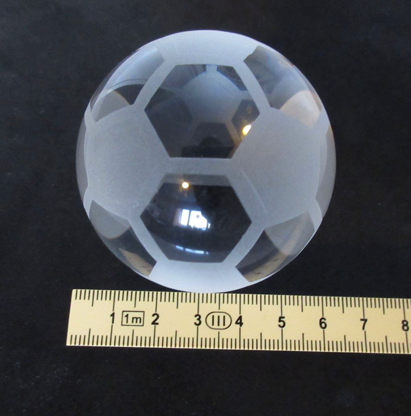 Statuette: Fussball als Briefbeschwerer oder Deko, Kristallglas, 6 cm – Usato da Egg b. Zürich venduto da Mogli93 4