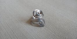 Silber 925 Ring mit Ornament zu Nile Odd Molly Free People