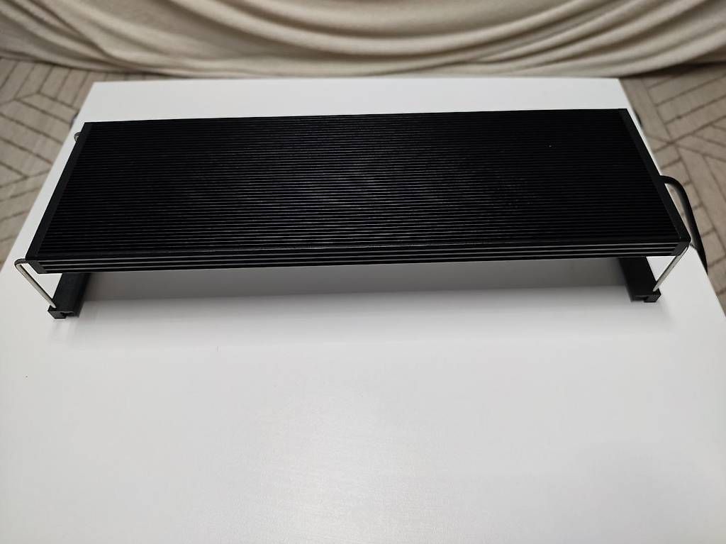 Chihiros LED WRGB2 Pro - DE Version, 45 cm (D'occasion) à Schaffhausen ...