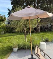 Beau parasol, schöner Sonnenschirm