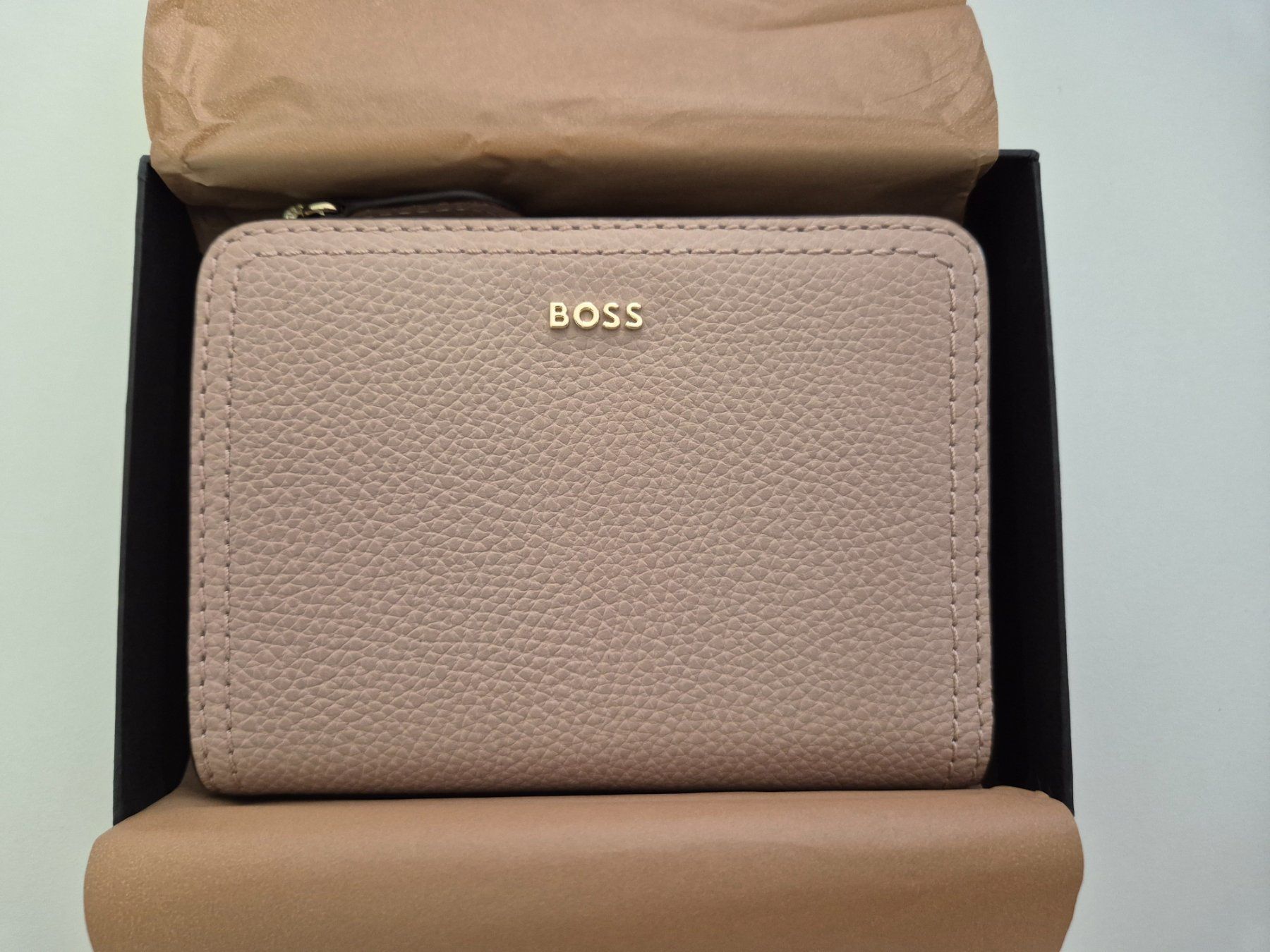 Hugo Boss Portamonete: Hugo Boss Lenah Small Wallet - Damengeldbörse – Nuovo e nell'imballaggio originale da Stein am Rhein venduto da Mrplow