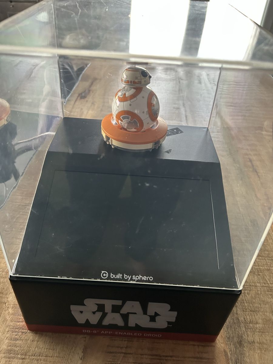 Star Wars Giocattoli: Star Wars Sphero  BB-8 Droide + Vitrine – Usato da Thierrens venduto da Bigla 1