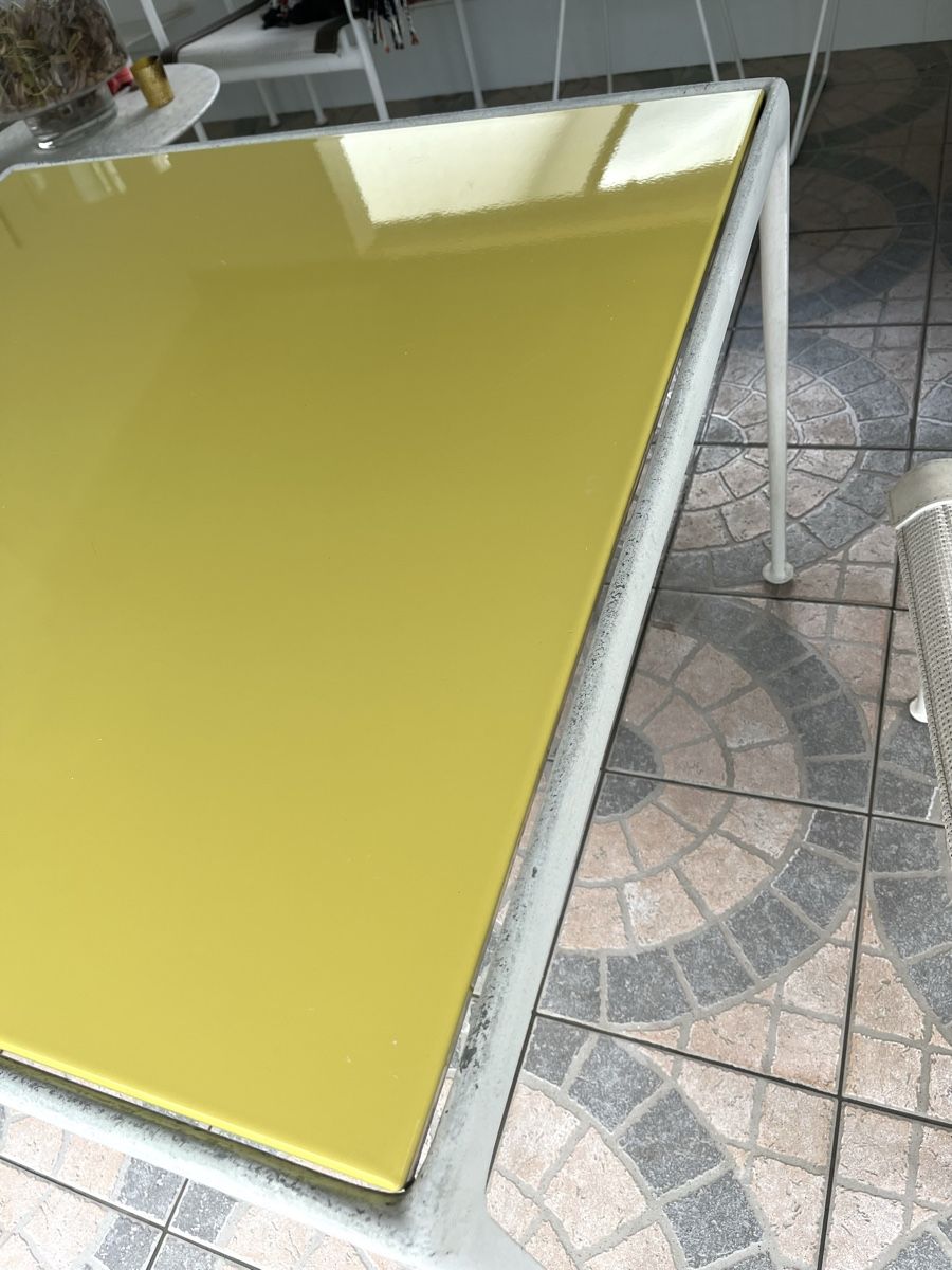 Tavoli: Knoll Florence Richard Schultz Gelb Vintage – Usato da Monteggio venduto da Corbendallas 4