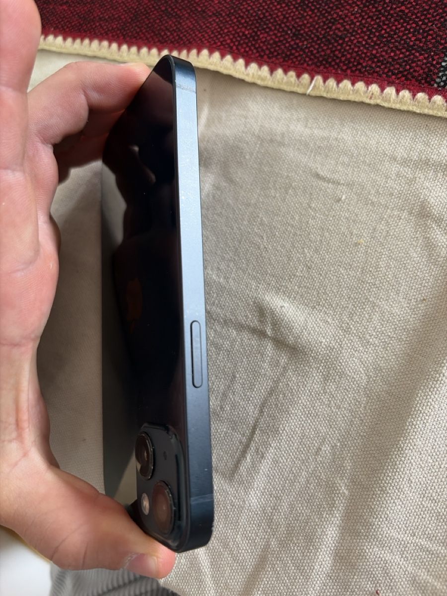 Apple Telefoni cellulari / Smartphones: Iphone 13 256GB – Usato da Wil ZH venduto da bry_s97x 1
