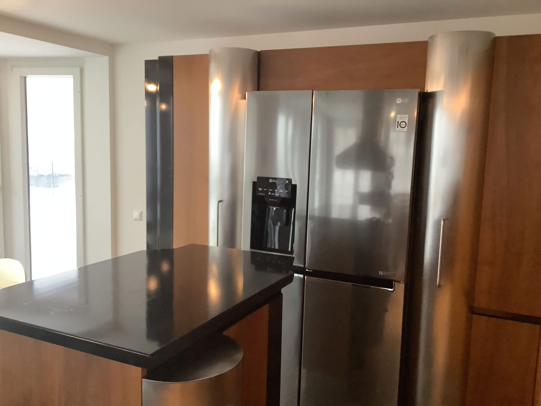 Cucine complete: Küche Designer Kirschbaum furniert – Usato da Ossingen venduto da Challenger74 5
