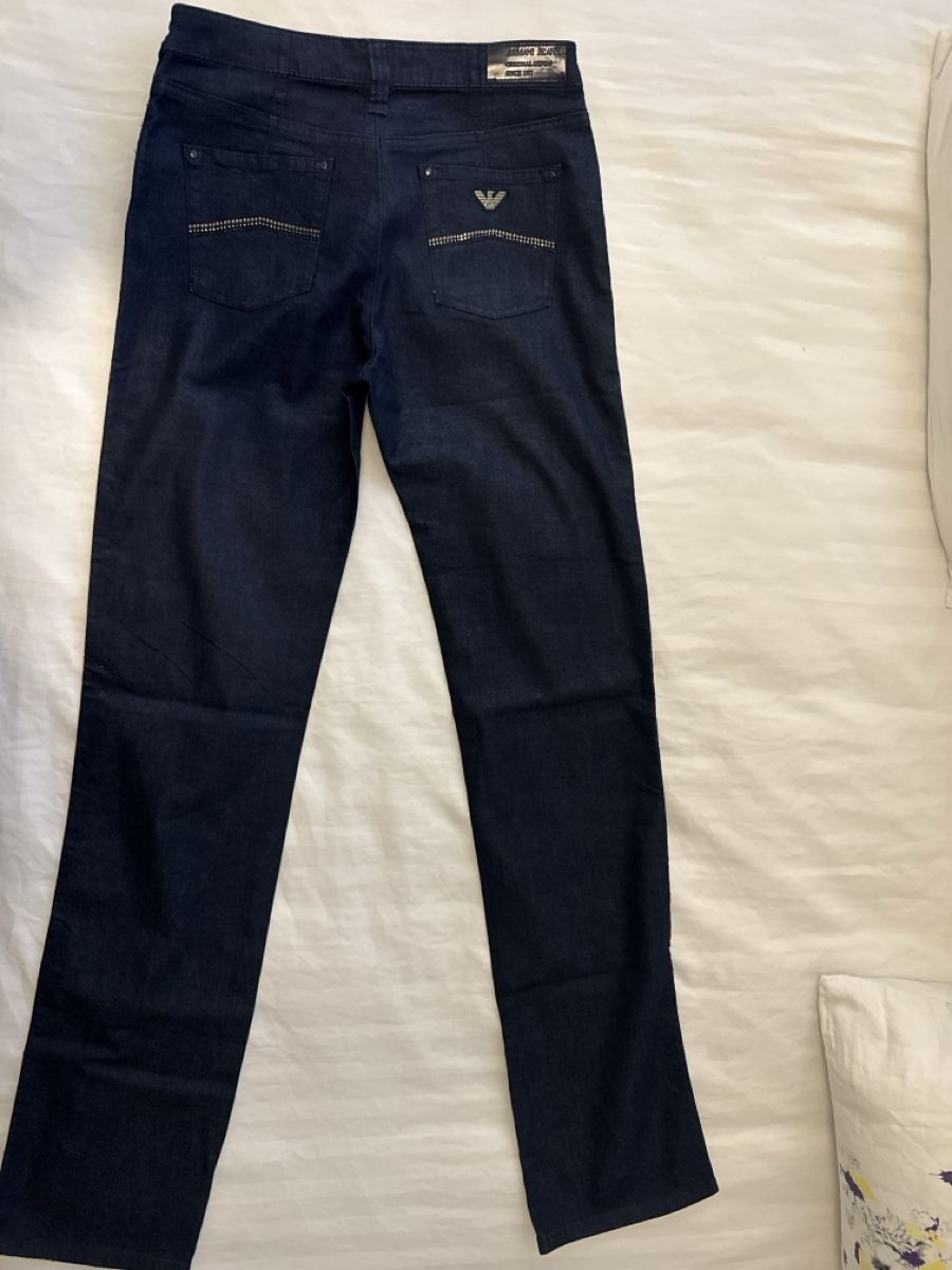 Armani Jeans: Armani Jeans, taille 29, super coupe, comme neuf! – Nuovo (secondo la descrizione) da Dübendorf venduto da nbsaiso