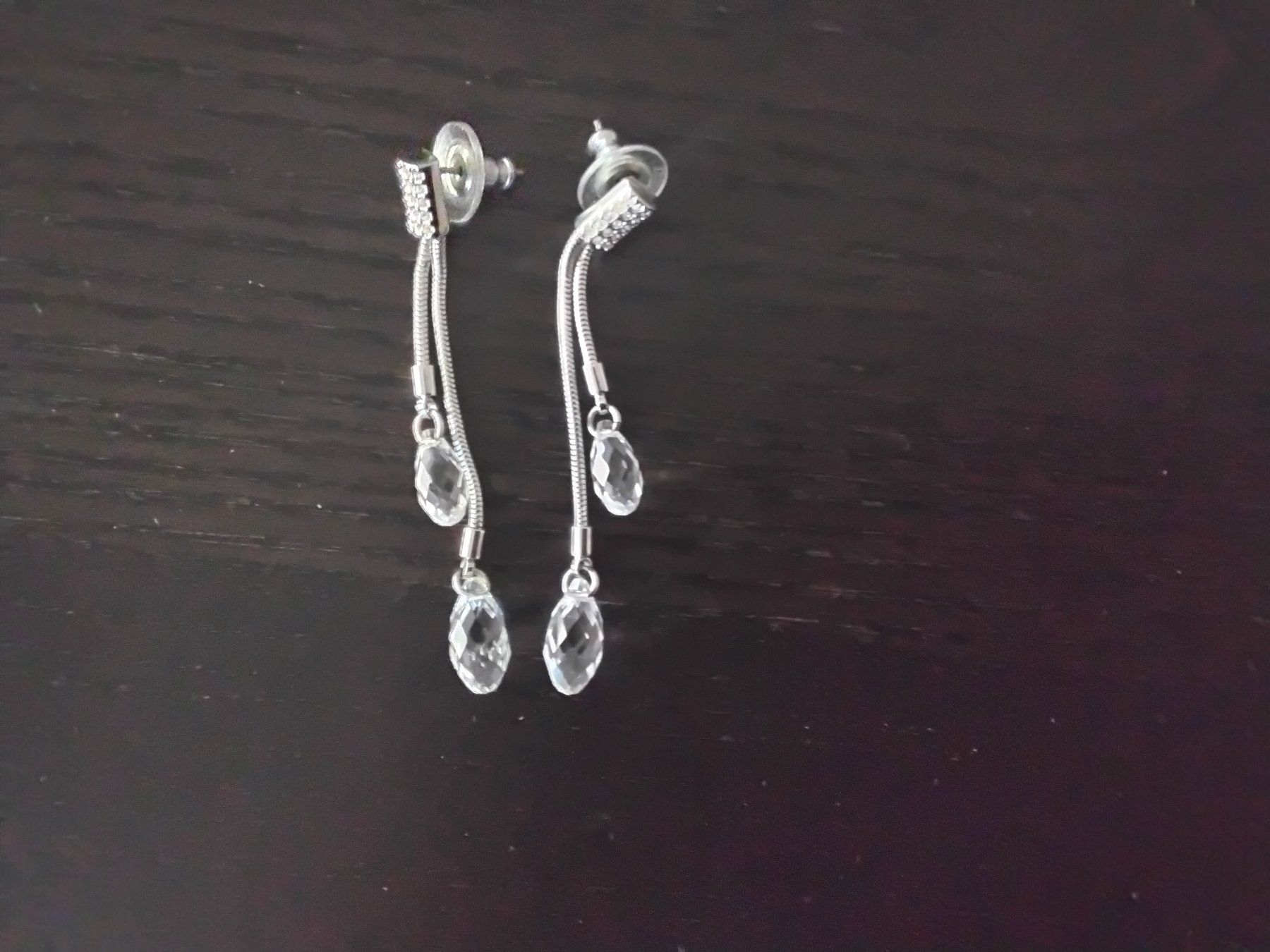Swarovski Ohrringe & -stecker: Boucles d'oreilles Swarovski Gillian – Neu (gemäss Beschreibung) aus Chêne-Bourg von Fio994
