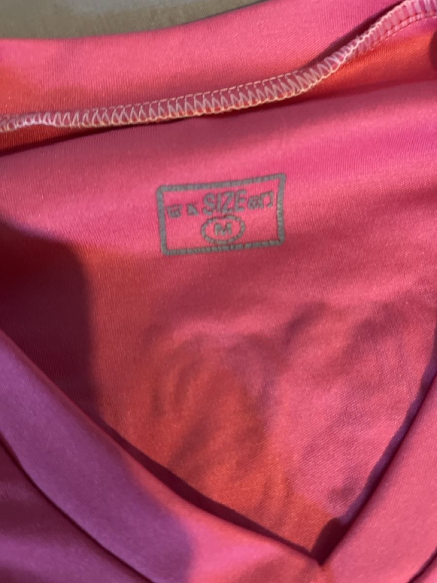Inter Miami Leibchen & Hosen: Messi Inter Miami Trikot – Gebraucht aus Frauenfeld von joh_lp6l 1