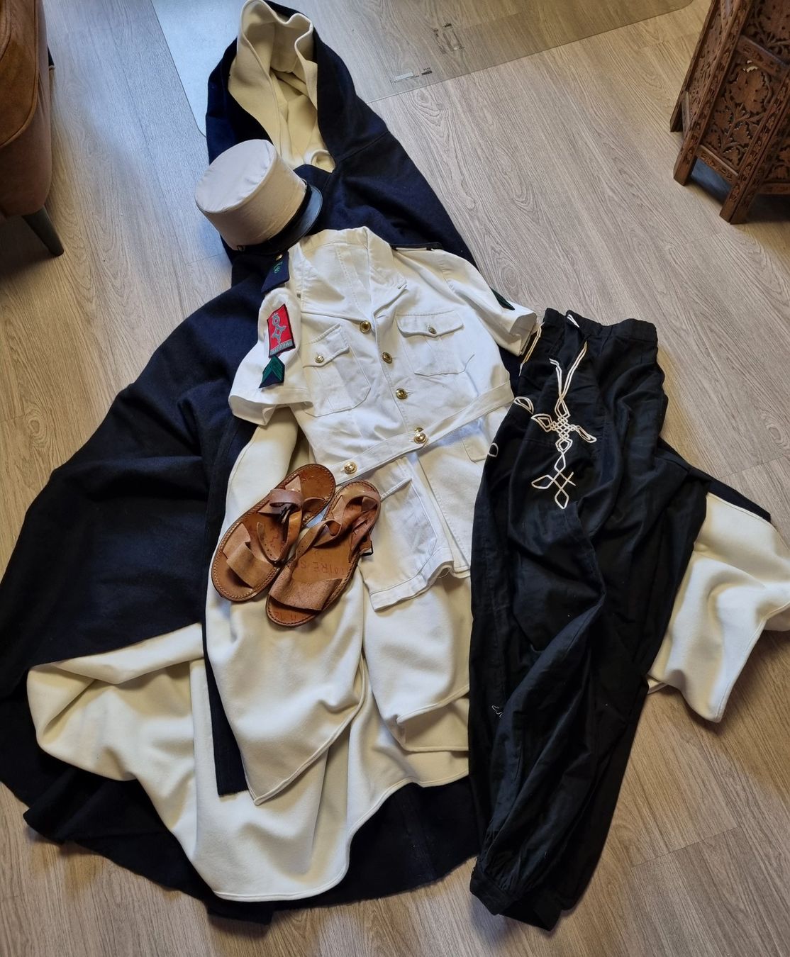 Uniformi: Fremdenlegion Uniform CSPL Sahara – Usato da Eschenz venduto da Bibas1