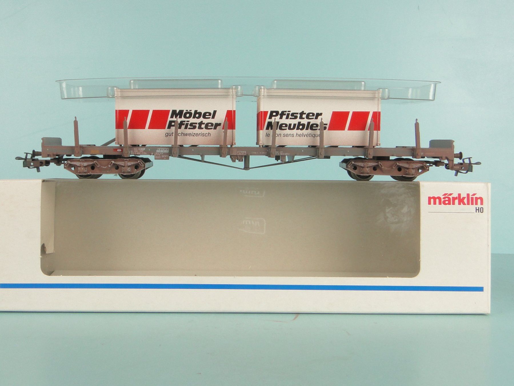 Märklin Modellini di ferrovie: Märklin 4668 H0 SBB Pfister Möbel – Usato da Bülach venduto da cann11 1