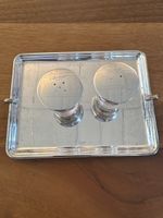 Cartier Salz und Pfeffer Streuer mit Unterteller