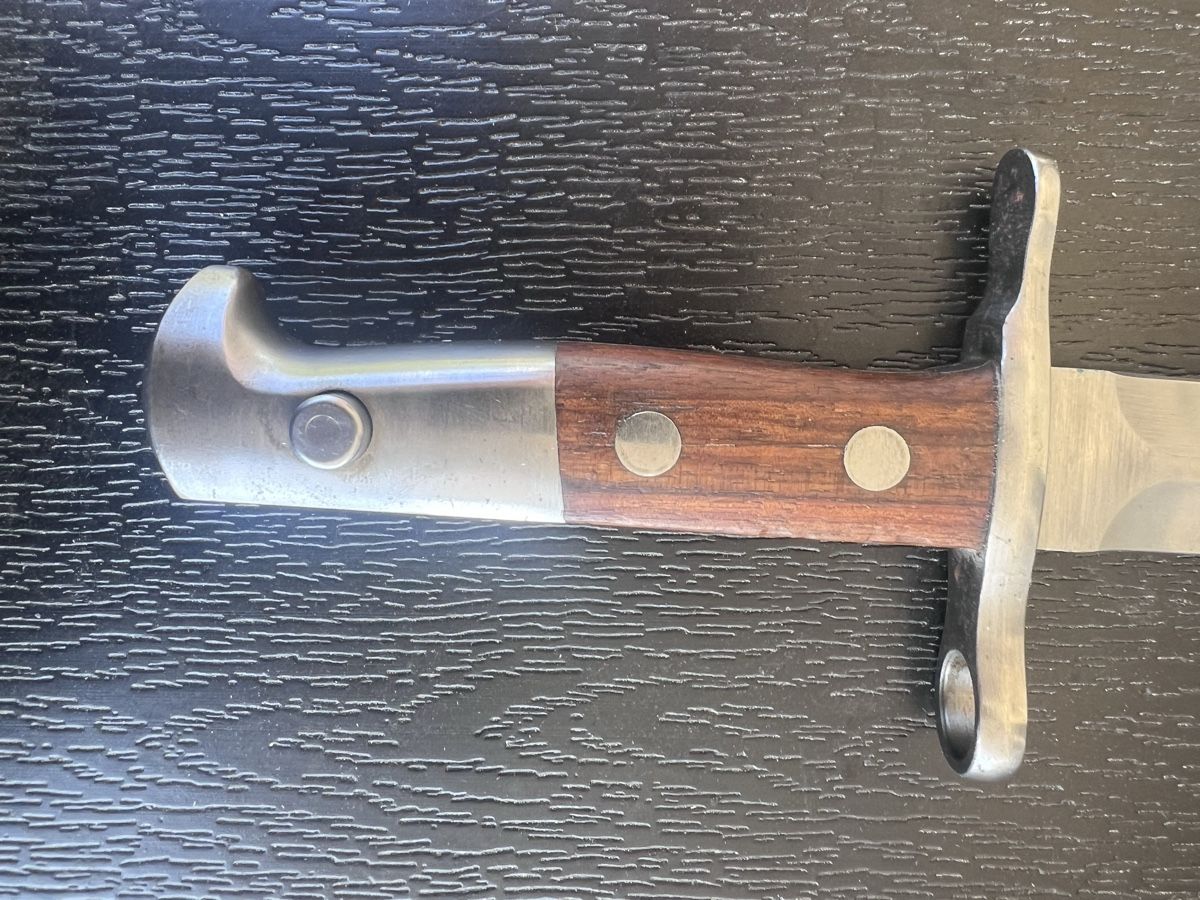 Schweizer Armee Stichwaffen: Militär Bajonett Mod. 18 – Gebraucht aus Schwanden i/E von Renndino 2