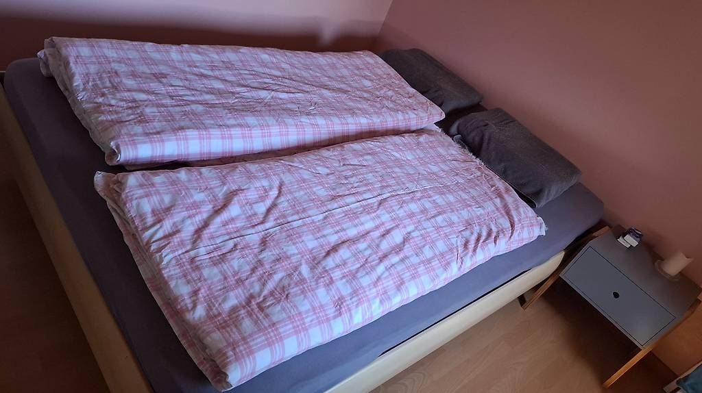 Letti: Bett mit Lattenrost und Matratze, 140x200 – Usato da Affeltrangen venduto da Entlebuch 1