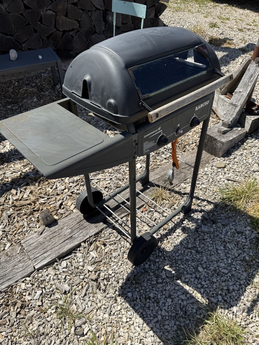 Griglie: Barbecue Rancho à gaz, Campingaz – Usato da Vuadens venduto da rid_d9ps