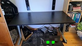 Schreibtisch schwarz 150x80x74 cm gebrauchter Zustand
