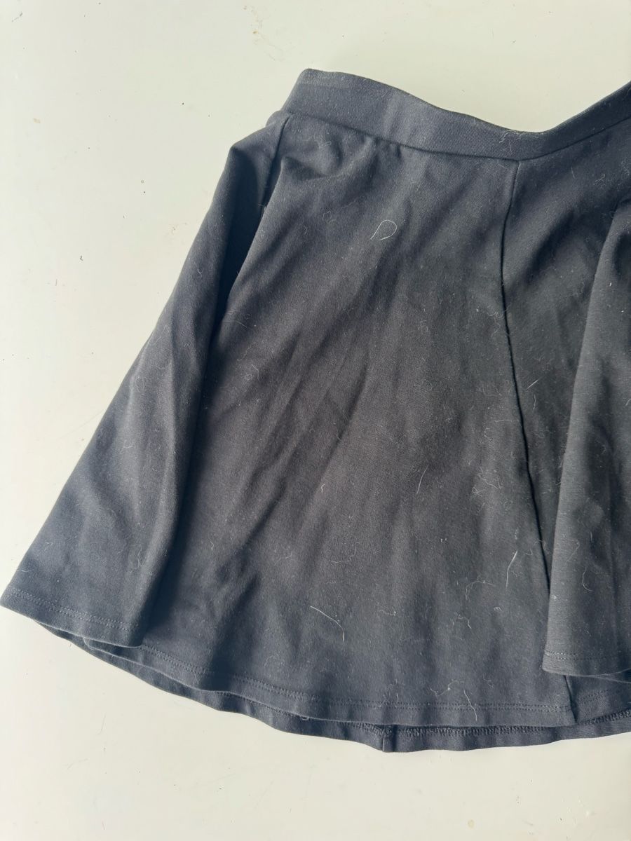 Röcke: Black Mini Skirt, schwarzer Minirock, dicker Stoff – Neu (gemäss Beschreibung) aus Zürich von forestF4iry 1