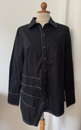 Chemise Ozai N Ku noire surpiqûres blanches, T. S, AW26/27