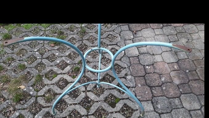 Altri mobili: TISCHBEIN, wunderschön aus Eisen – Usato da horgen venduto da bvo_72g5 1