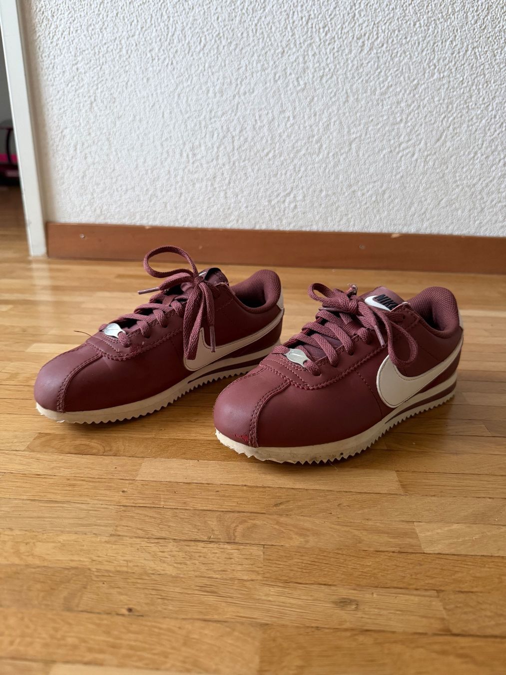 Nike Scarpe per ragazzi: Kinder Nike Schuhe Größe 33,5 – Usato da Wohlen AG venduto da baletan83 3
