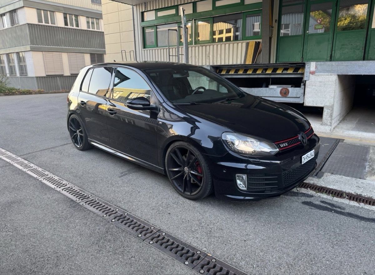 VW Automobili: VW Golf 6 GTI Edition 35 – Usato da Rüti ZH venduto da Silas17 1