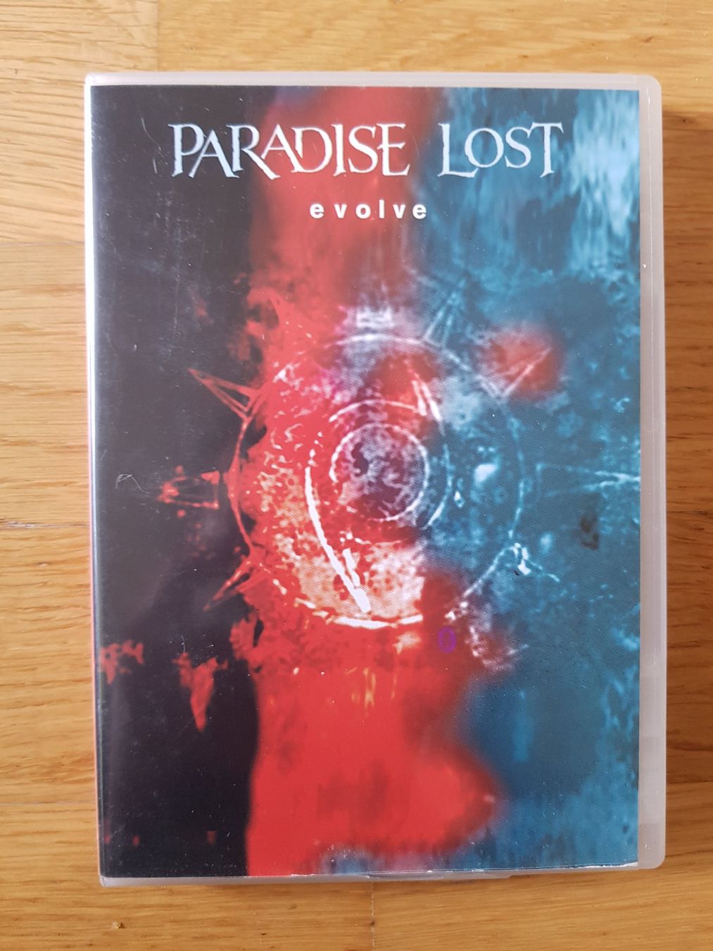 CD: Paradise Lost - Evolve (DVD) - rare ! – Nuovo (secondo la descrizione) da Martigny venduto da yan_7tnz