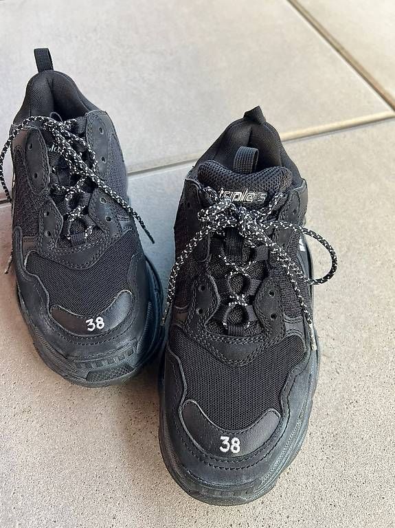 Herrenschuhe: SNEACKERS BALENCIAGA  – Gebraucht aus Gentilino von pet_p7fg