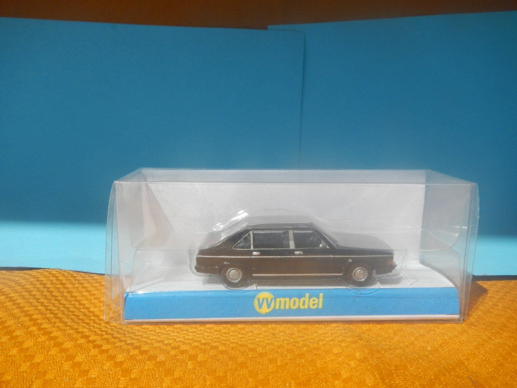 Modellini d'auto: Tatra T613-S  V&Vmodel, réf.1821 1:87 – Nuovo (secondo la descrizione) da Domdidier venduto da Bimbo57