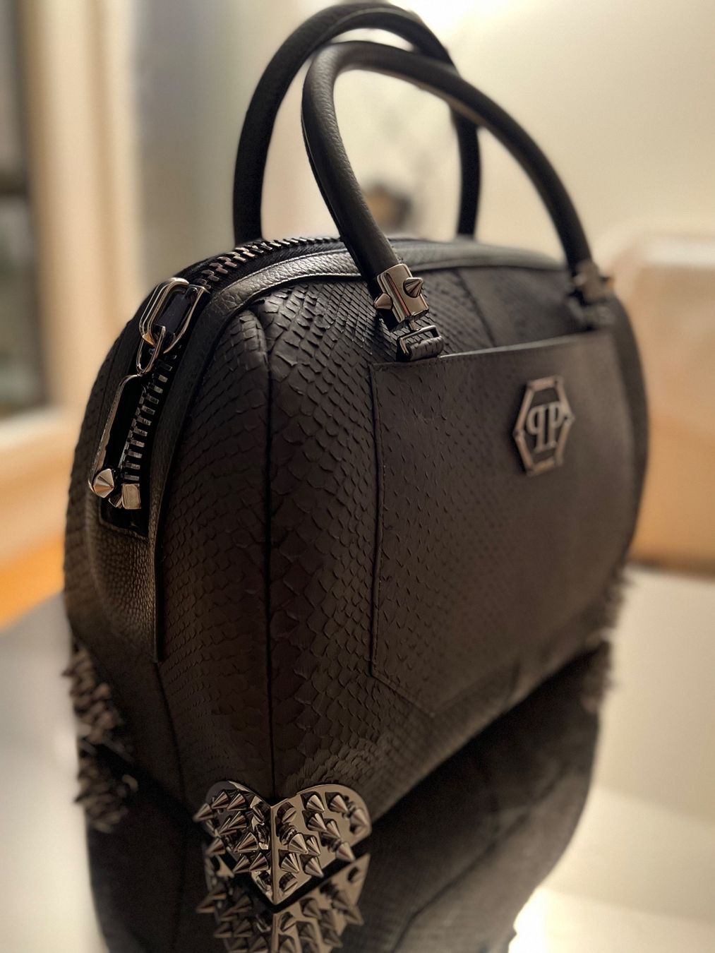 Philipp Plein Taschen für Damen: PHILIPP PLEIN Python Bag in Black! NEU! Storepreis 3800 Euro – Neu (gemäss Beschreibung) aus Richterswil von wahopp