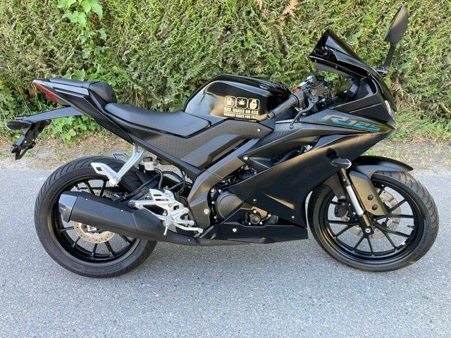 Yamaha Strada: Yamaha YZF125-A ab service – Usato da Vesin venduto da coccinelle313 6