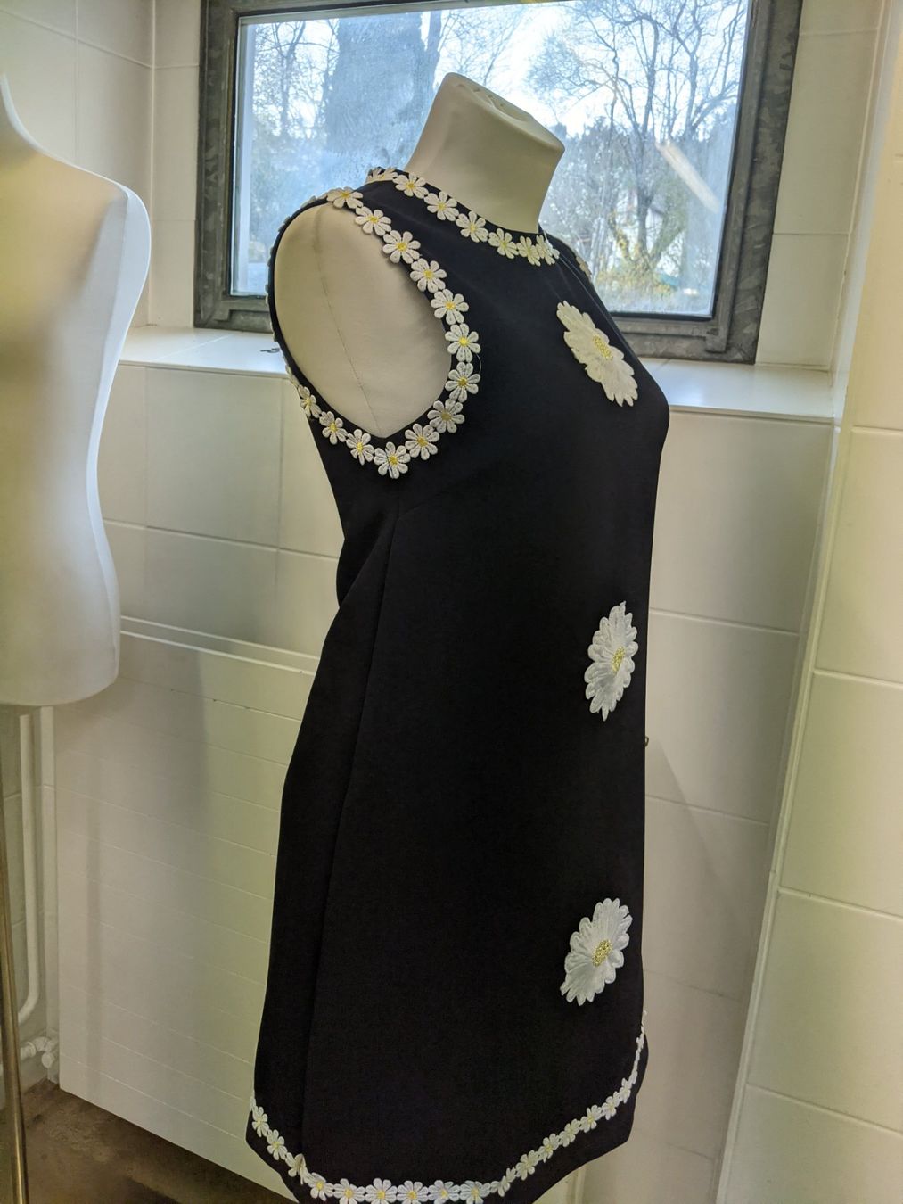 Kleider: Sommerkleid GR M – Neu (gemäss Beschreibung) aus Langnau am Albis von Judithsebi 2