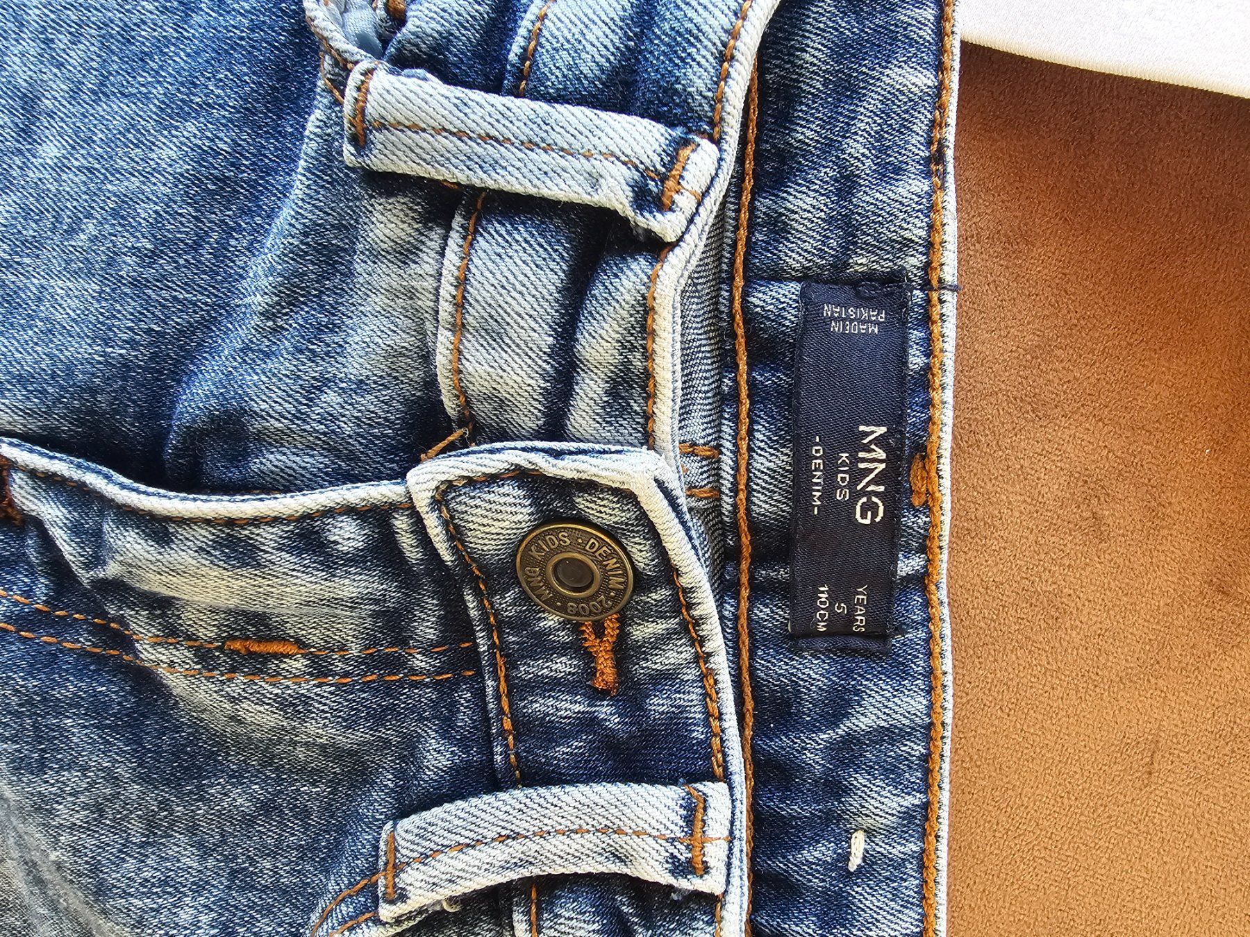 Mango Kleiderpakete & -sets: Tyess Sweathshirt, Mango Jeans – Neu (gemäss Beschreibung) aus Cologny von Selin34 5