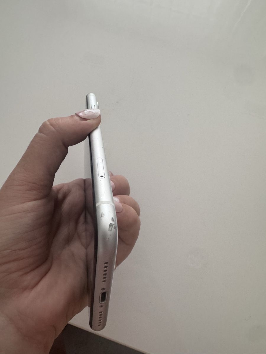 Apple Portables: iPhone XR 256 GB weiss – D'occasion à Uzwil par pas_ffq8 4