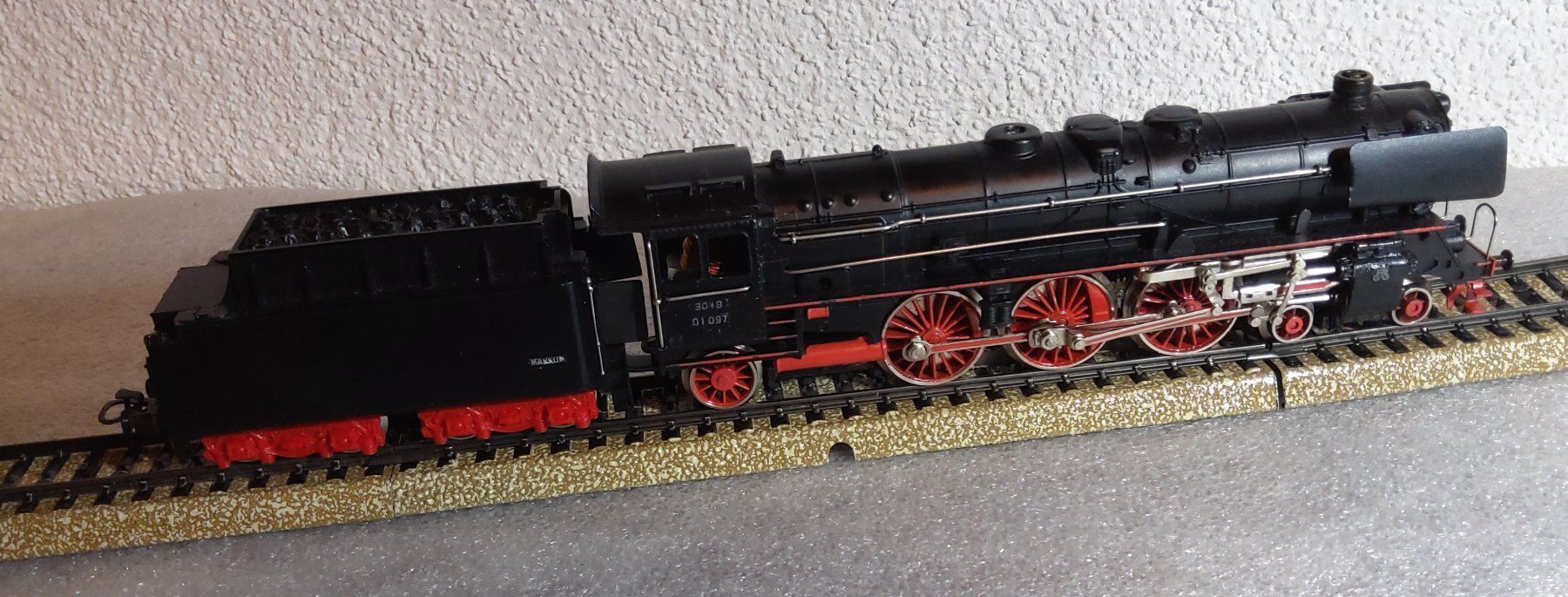 Märklin Trains électriques: Märklin 01 097 – Défectueux à Safnern par Leila2 2