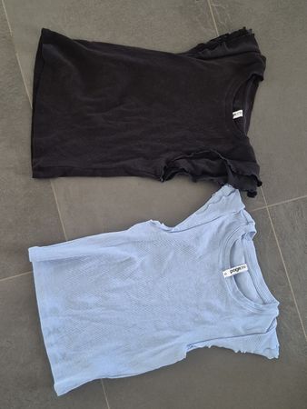 2 neue Trägershirts Gr. S