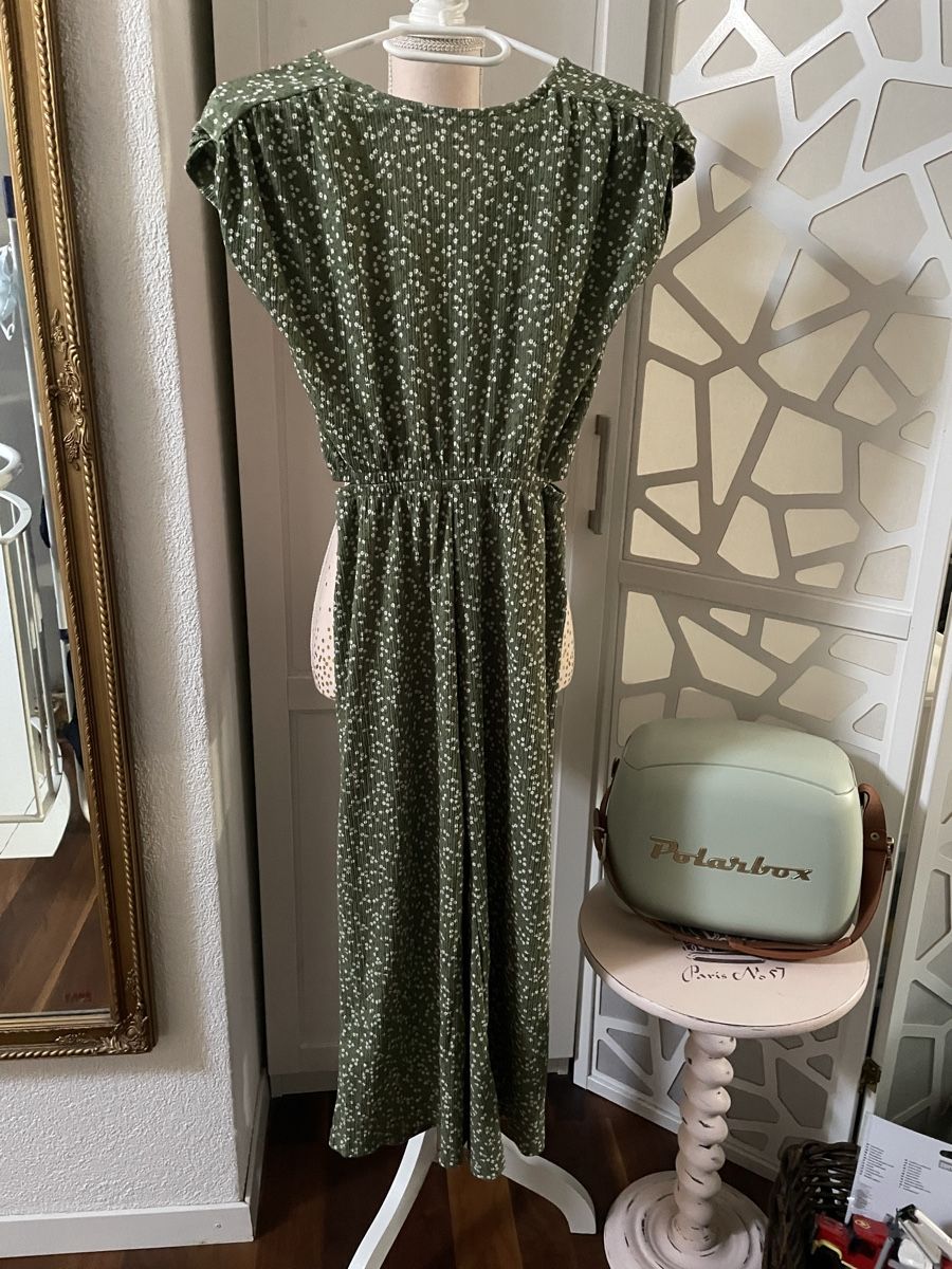 C&A Tute: Jumpsuit, Grün, Gr. 134 – Usato da Fehraltorf venduto da Nadja0205