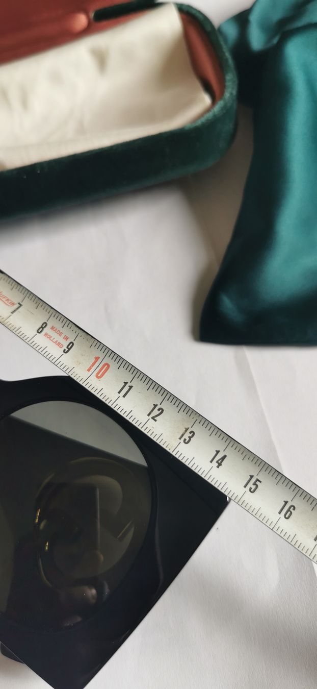 Gucci Occhiali & Lenti: Lunettes de soleil Gucci noires – Usato da Vésenaz venduto da Angela.C3 6