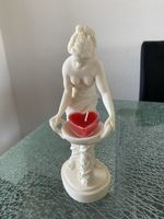 Biscuit  Venus mit Herz-Kerzenhalter, Romantik Deko