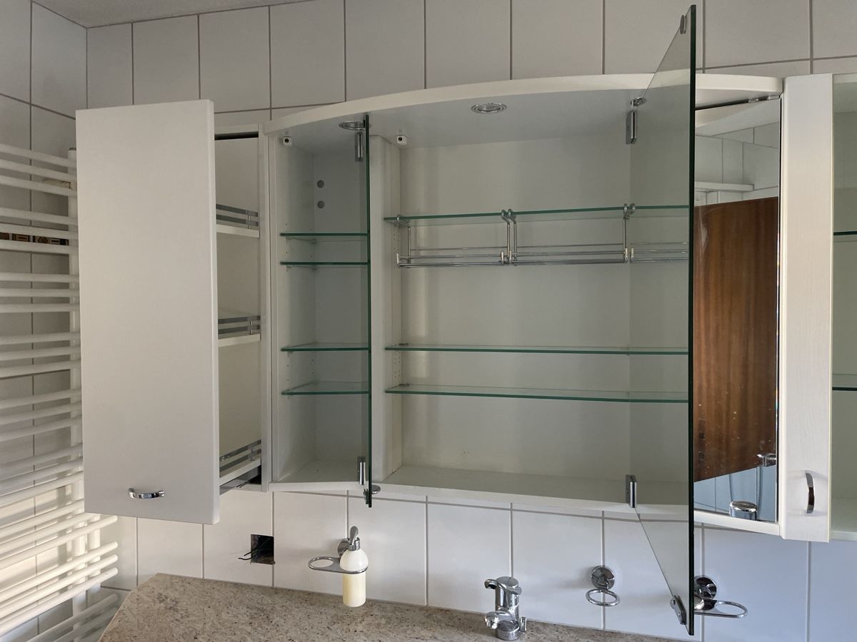 Spiegelschränke: Spiegelschrank  – Gebraucht aus Nussbaumen AG von Kexi07 1