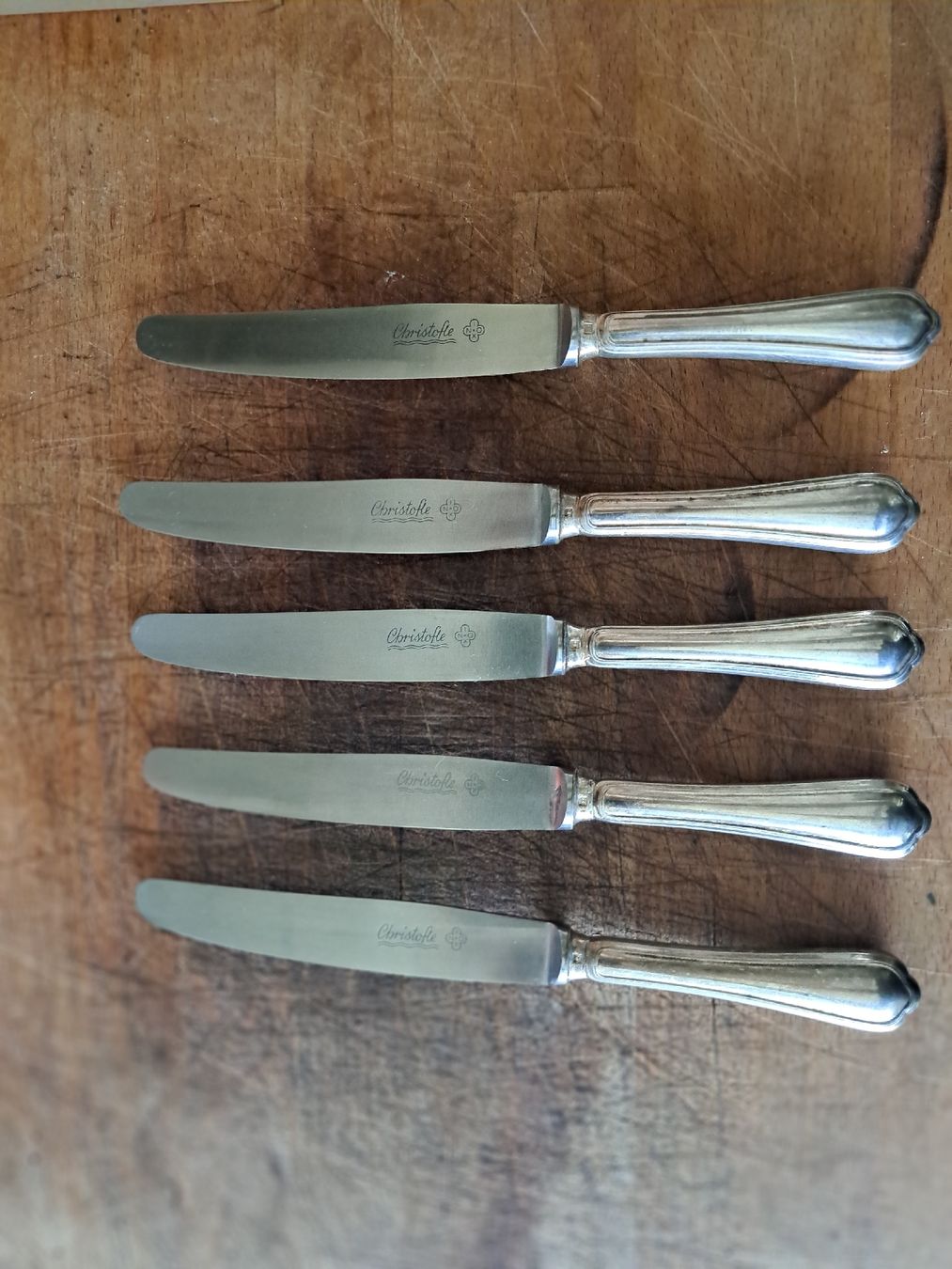 Christofle Posate: 5 couteaux Christofle Inox argenté – Usato da Zollikerberg venduto da ren_q7gc 1